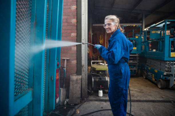 Best Garage Pressure Washing  in Covington, WA