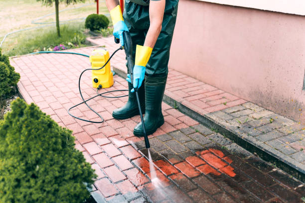 Best Concrete Pressure Washing  in Covington, WA